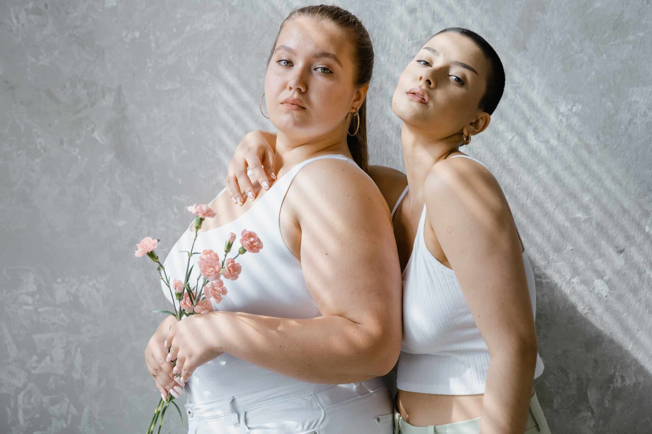 Behageligt og komfortabelt plus size tøj til dejlige kvinder